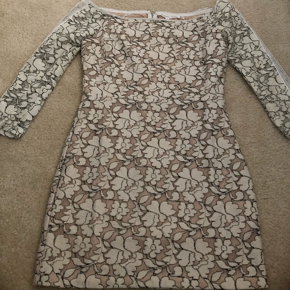 Dress with floral